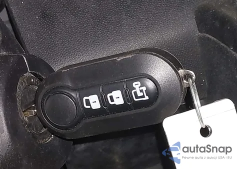 2015 Ram Promaster 1500 Low Roof z USA, uszkodzony, nr VIN 3C6TRVNG3FE517693